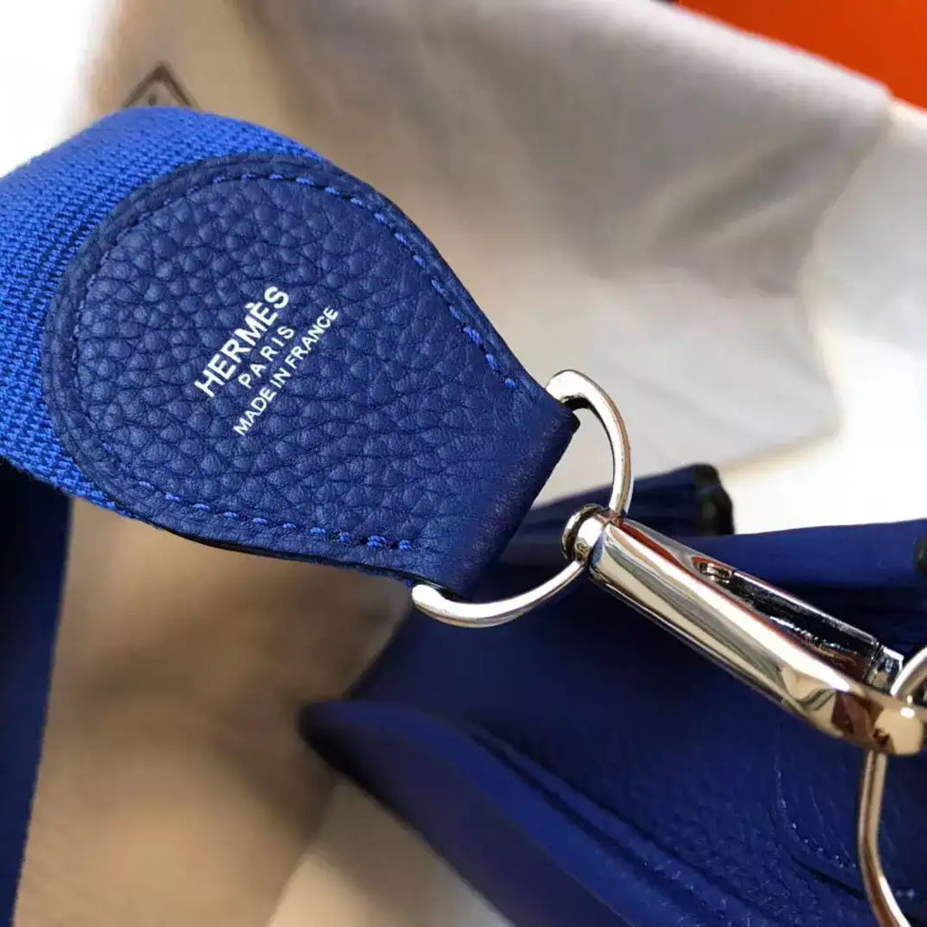 Hermes Evelyne III 29 PM Bag In Blue Electric Clemence Leather – HW067
