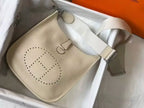 Hermes Evelyne III 29 PM Bag In Craie Clemence Leather – HW061