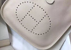 Hermes Evelyne III 29 PM Bag In Craie Clemence Leather – HW061