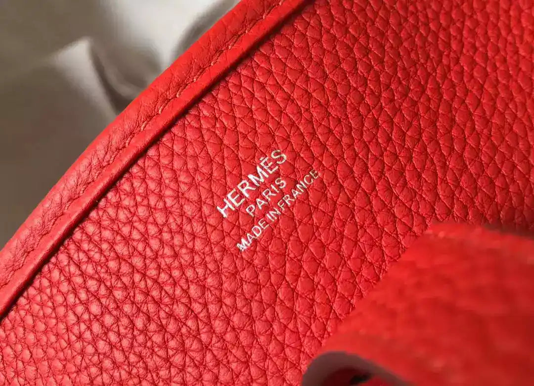 Hermes Evelyne III 29 PM Bag In Red Clemence Leather – HW064