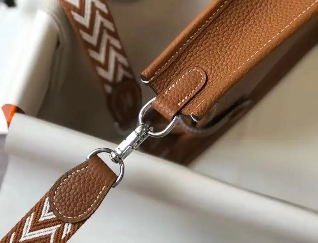 Hermes Evelyne III TPM Bag In Gold Clemence Leather – HW048