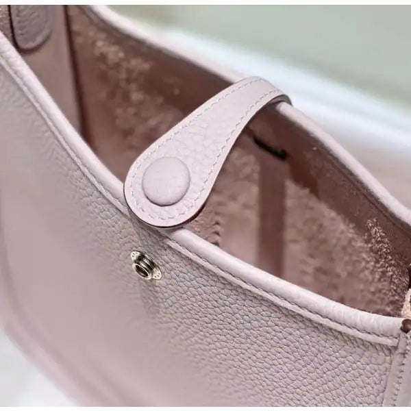 Hermes Evelyne III TPM Bag In Mauve Pale Clemence Leather – HW042