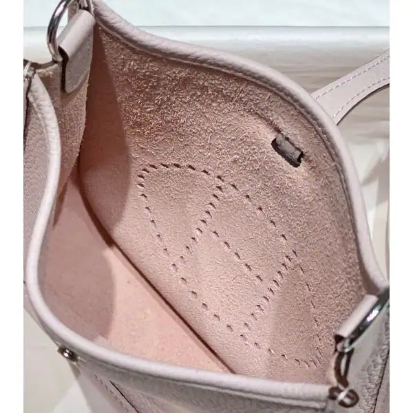 Hermes Evelyne III TPM Bag In Mauve Pale Clemence Leather – HW042
