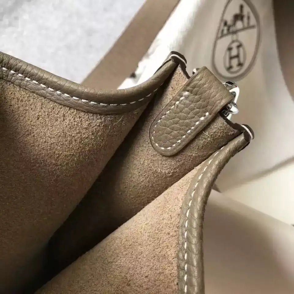 Hermes Evelyne III TPM Bag In Taupe Clemence Leather – HW053