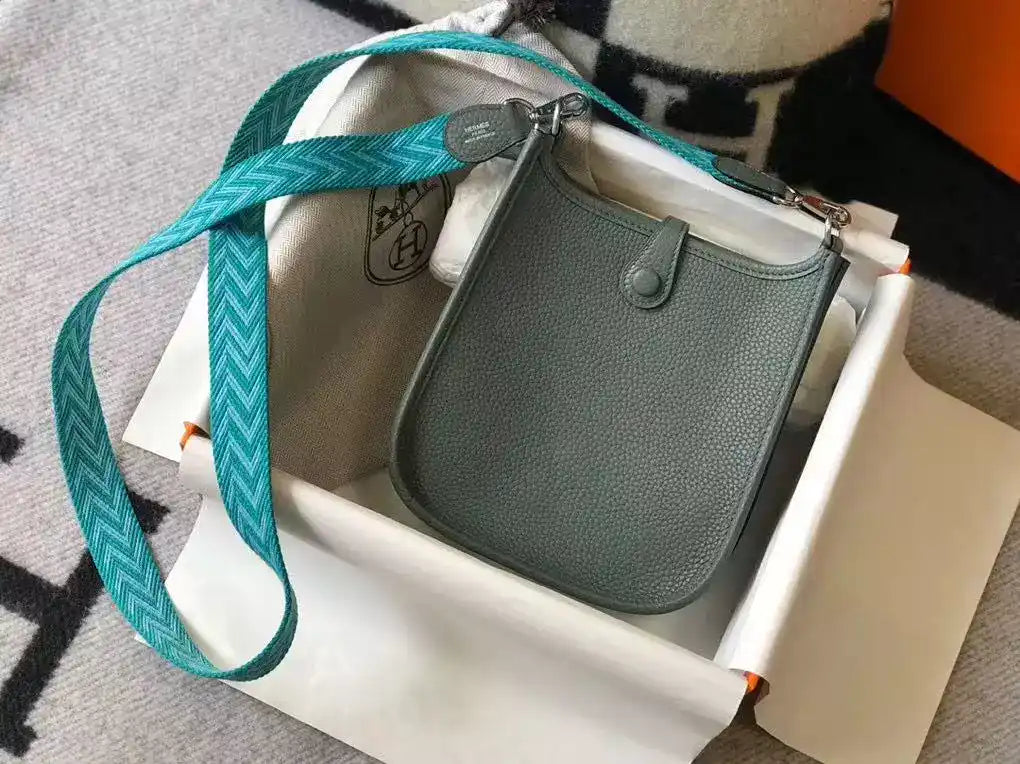 Hermes Evelyne III TPM Bag In Vert Amande Clemence Leather – HW047