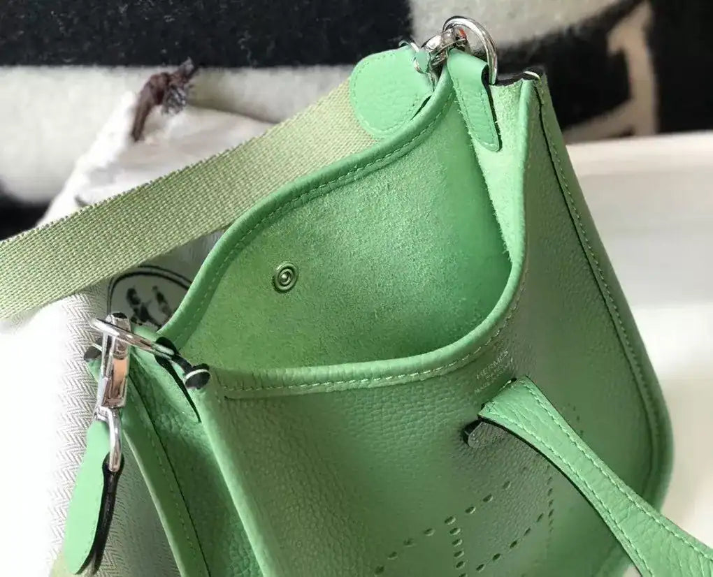Hermes Evelyne III TPM Bag In Vert Criquet Clemence Leather – HW055