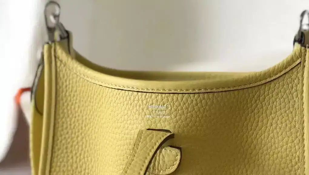 Hermes Evelyne III TPM Mini Bag In Jaune Poussin Clemence Leather – HW046
