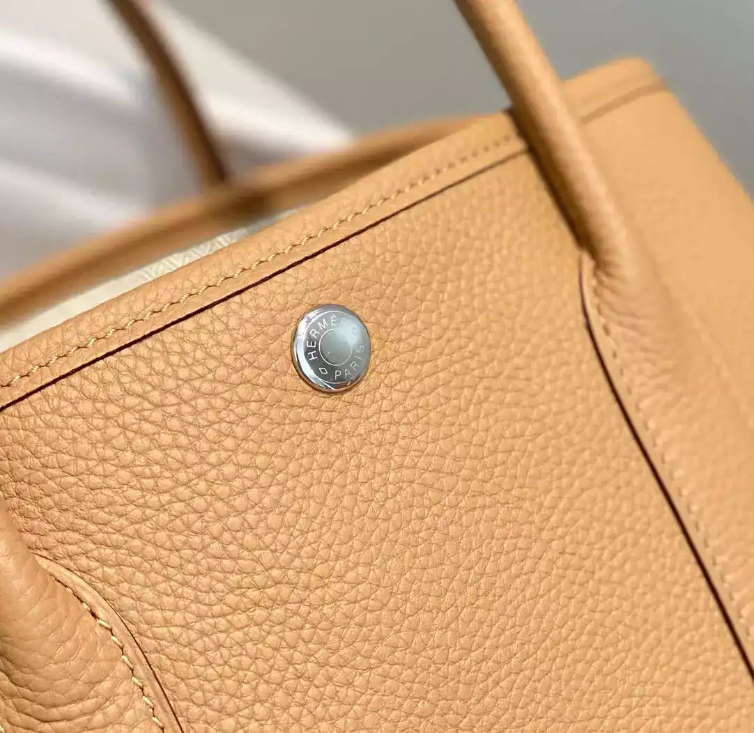 Hermes Garden Party 30 Bag In Chai Taurillon Leather – HW073