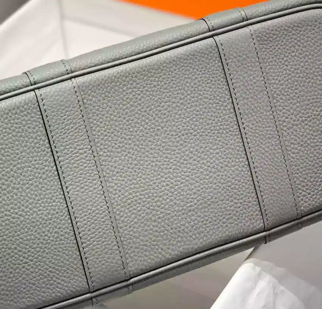Hermes Garden Party 30 Bag In Gris Meyer Taurillon Leather – HW072