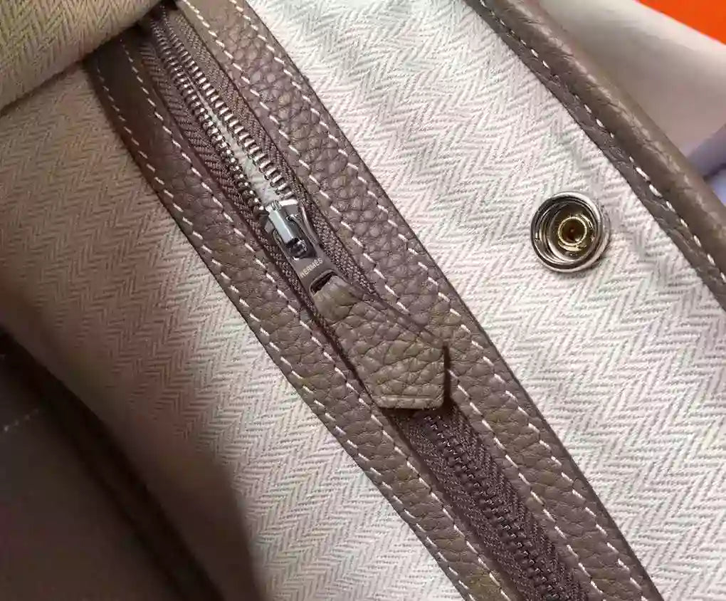 Hermes Garden Party 30 Bag In Taupe Taurillon Leather – HW077