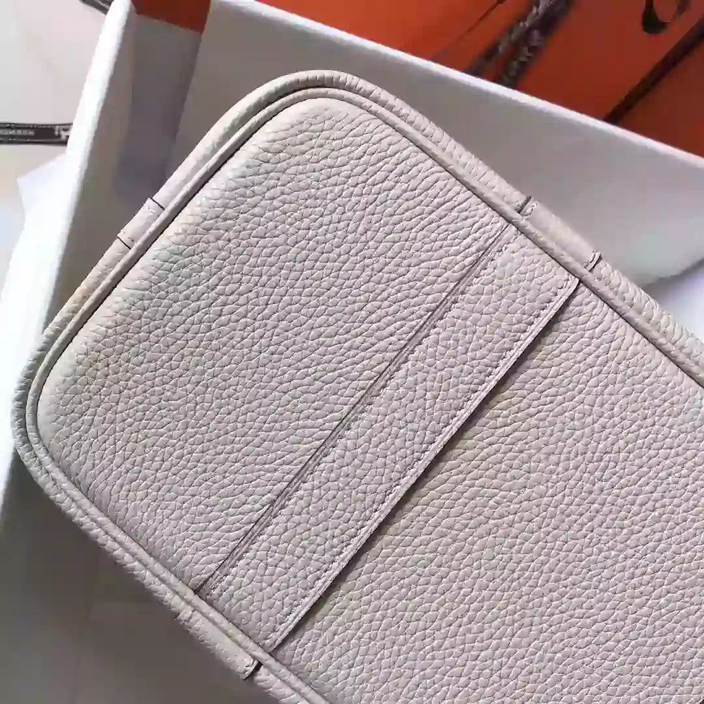 Hermes Garden Party 30 Bag In White Taurillon Leather – HW075