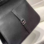 Hermes Halzan 25 Bag in Black Clemence Leather – HW088