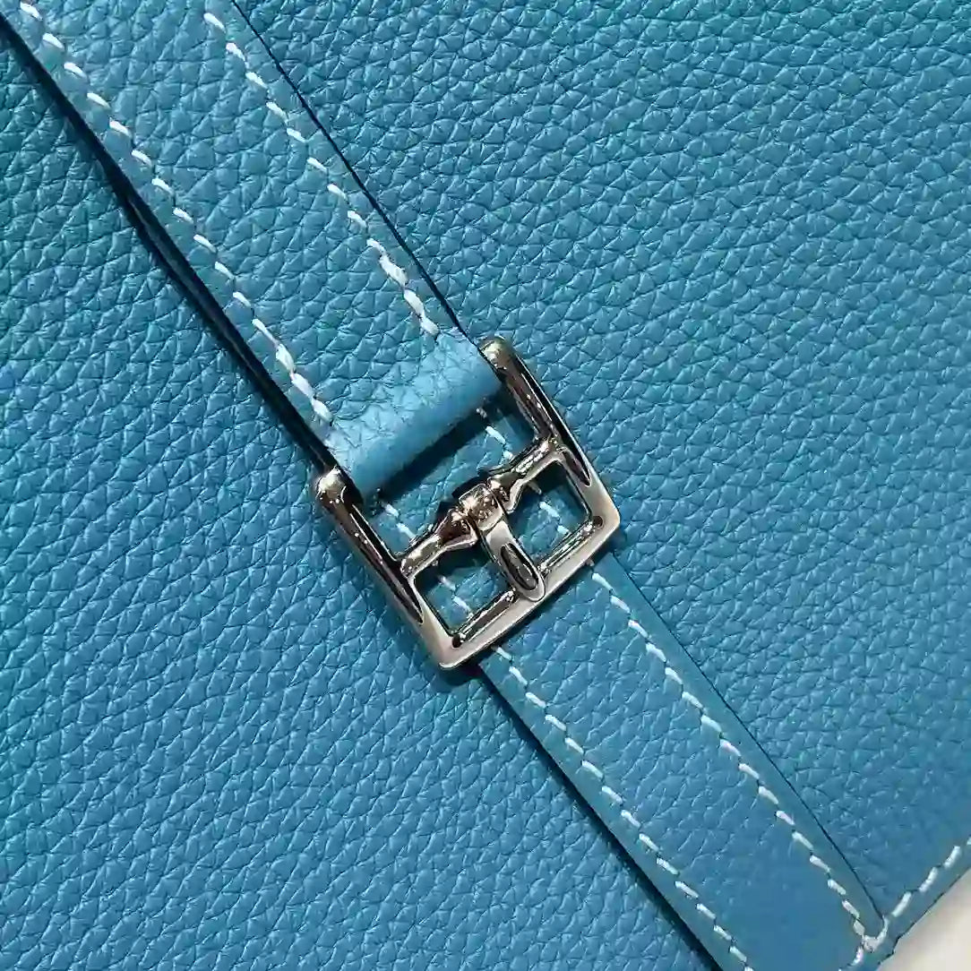 Hermes Halzan 25 Bag in Blue Jean Clemence Leather – HW091