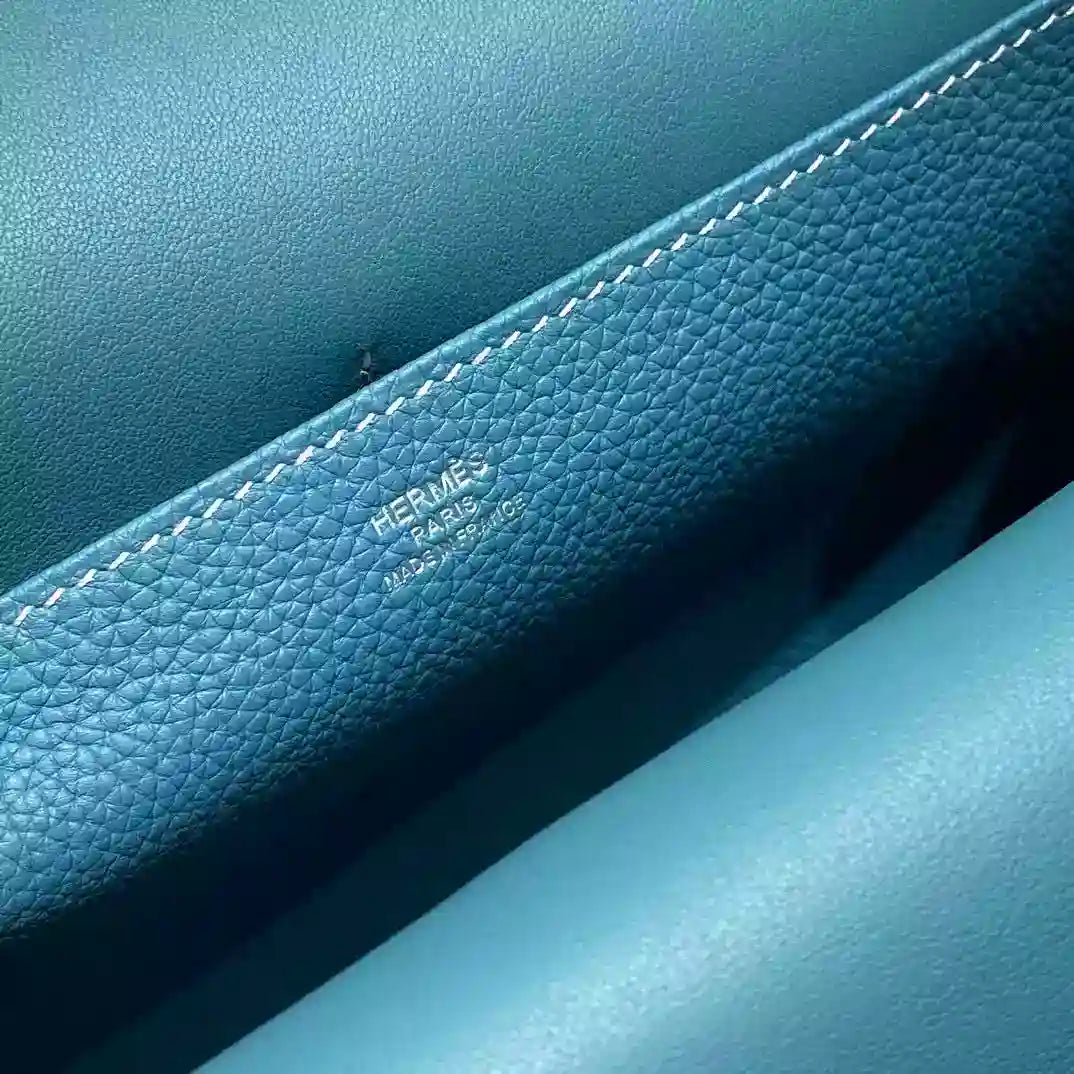 Hermes Halzan 25 Bag in Blue Jean Clemence Leather – HW091