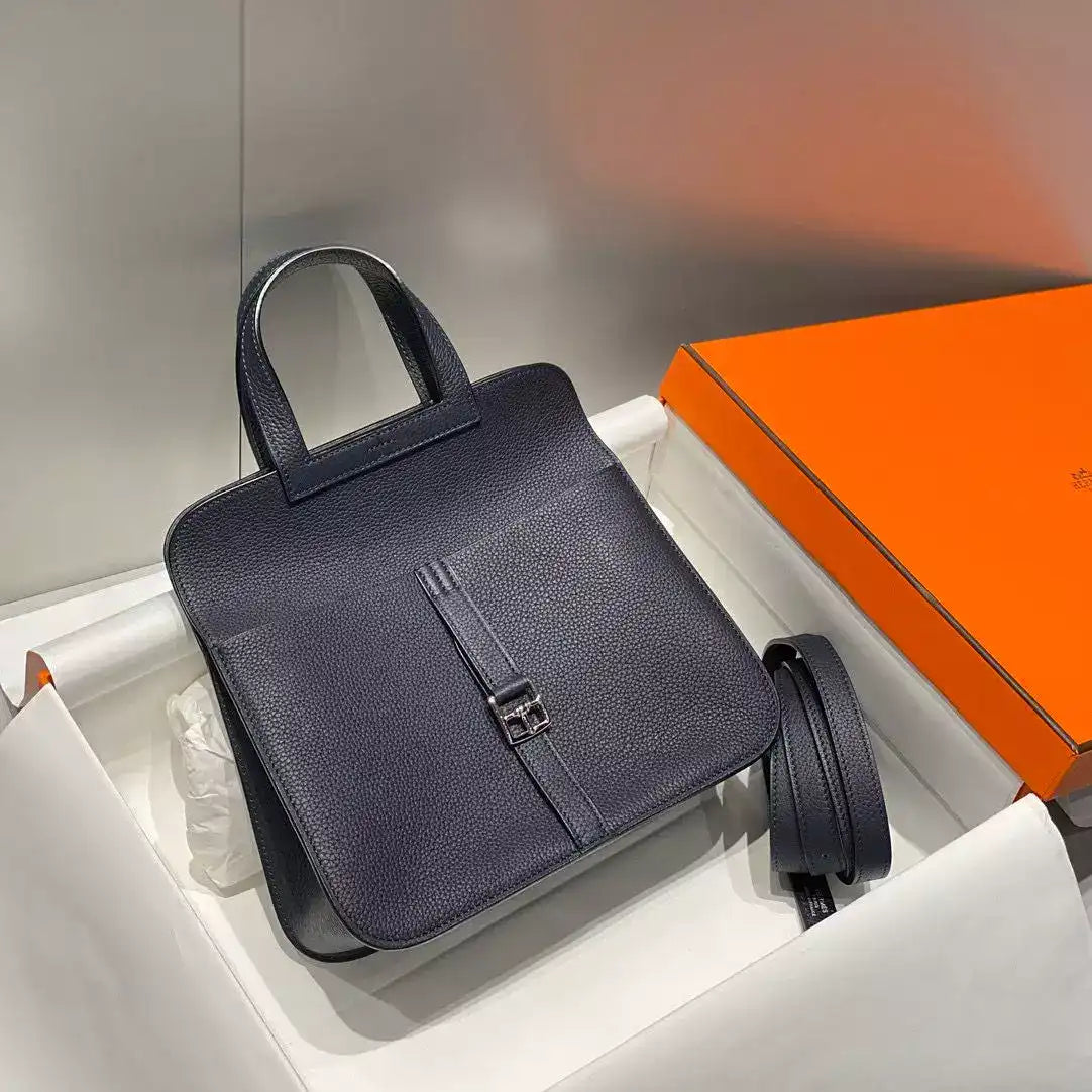 Hermes Halzan 25 Bag in Blue Nuit Clemence Leather – HW094