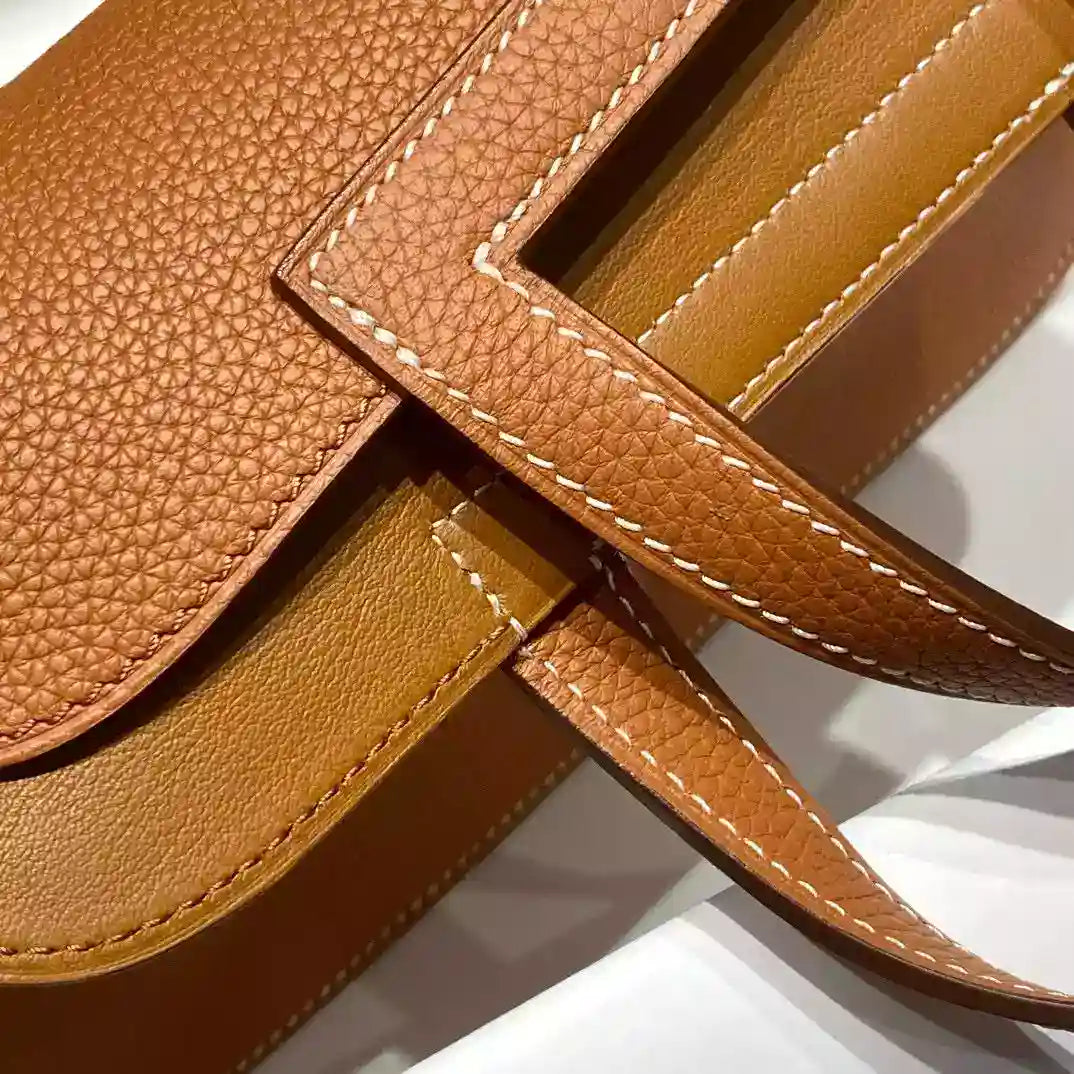 Hermes Halzan 25 Bag in Gold Clemence Leather – HW087