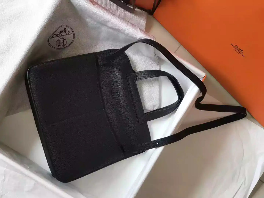 Hermes Halzan 31cm Bag In Black Clemence Leather – HW099