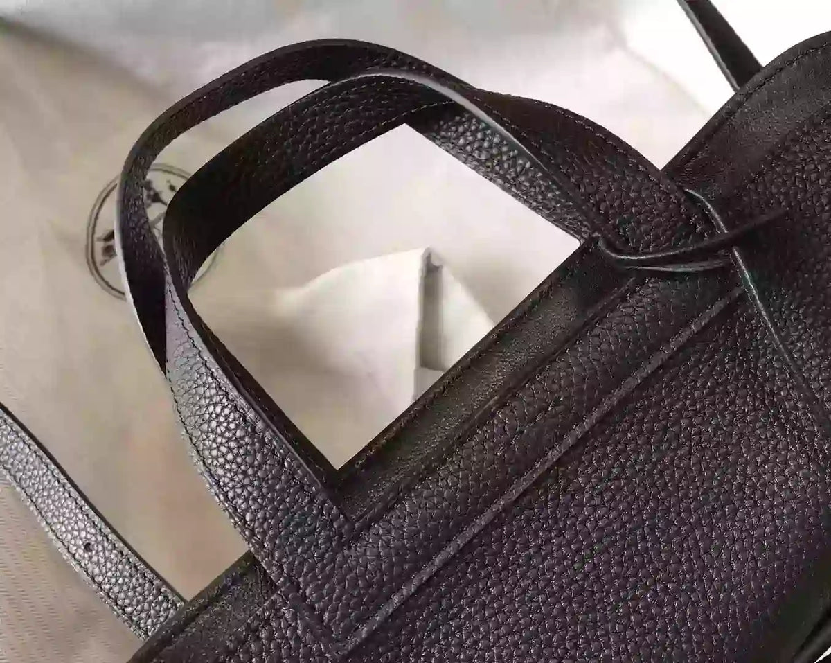 Hermes Halzan 31cm Bag In Black Clemence Leather – HW099