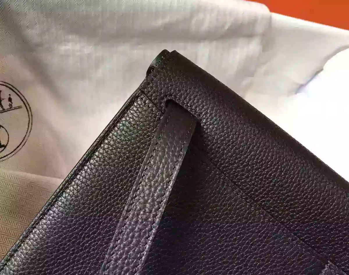 Hermes Halzan 31cm Bag In Black Clemence Leather – HW099