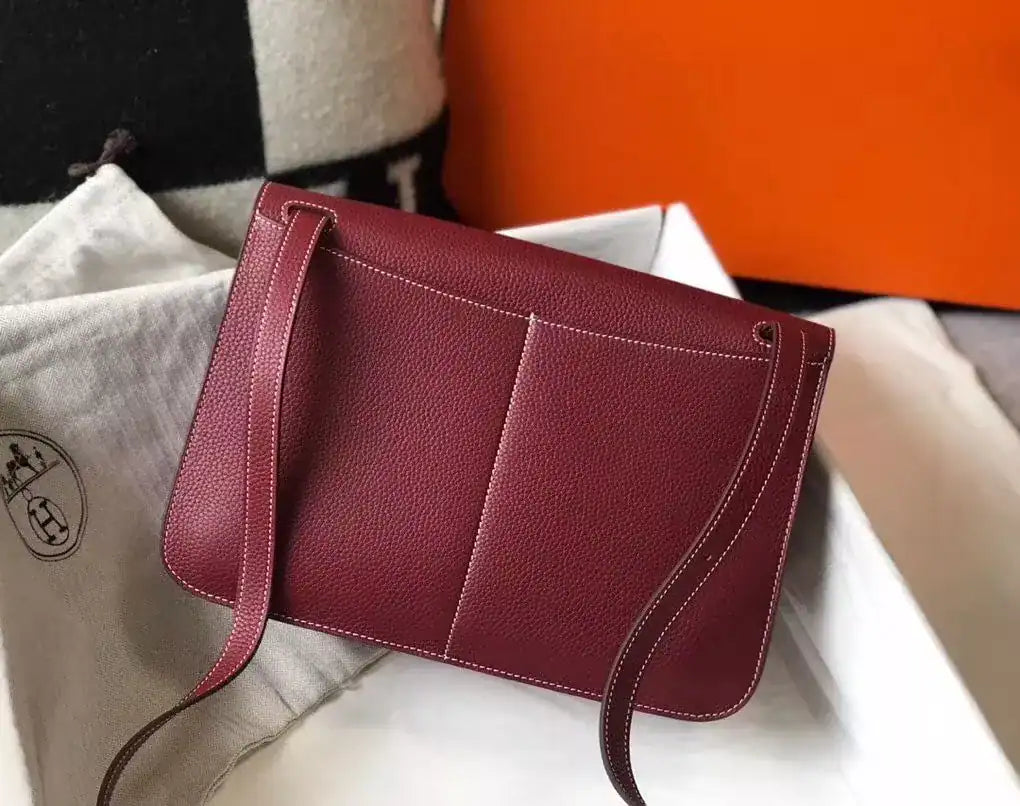 Hermes Halzan 31cm Bag In Bordeaux Clemence Leather – HW095