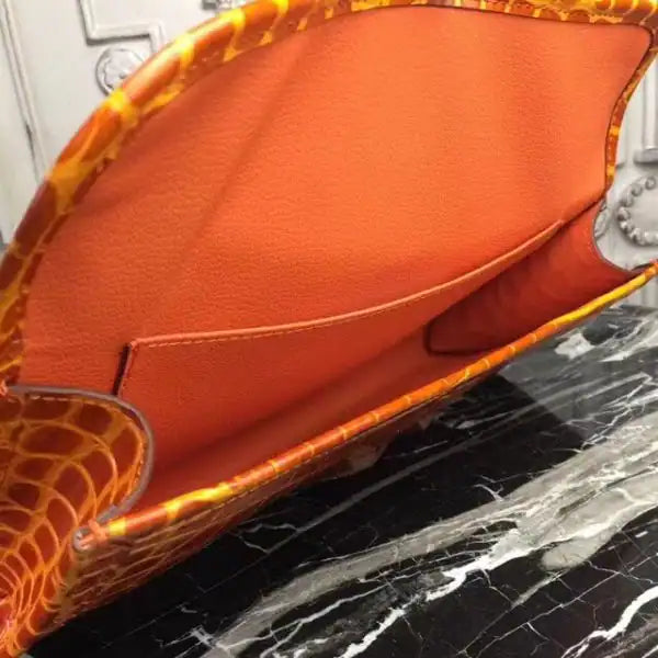 Hermes Jige Elan 29 Clutch In Orange Crocodile Leather – HW112