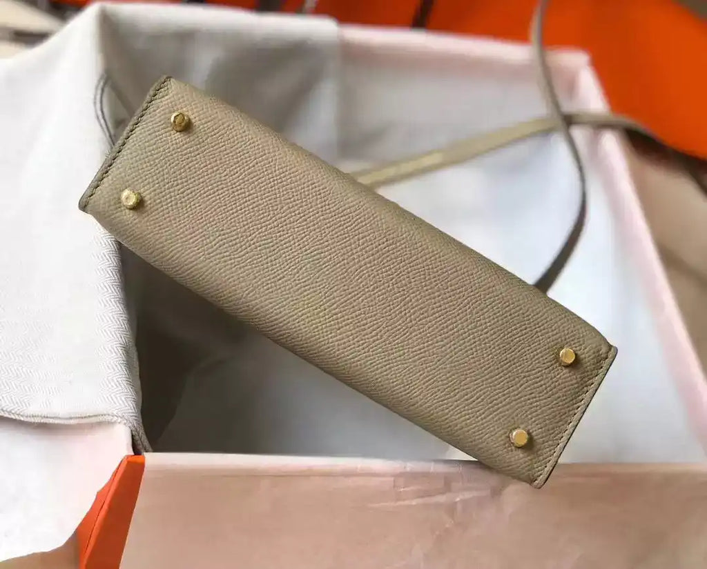 Hermes Kelly Mini II Bag In Gris Tourterelle Epsom Leather GHW – HW118