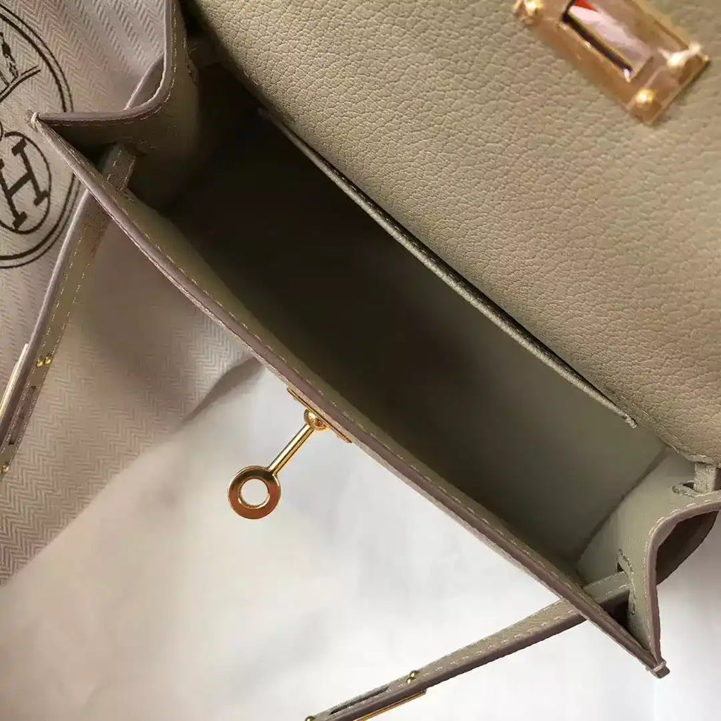 Hermes Kelly Mini II Bag In Gris Tourterelle Epsom Leather GHW – HW118