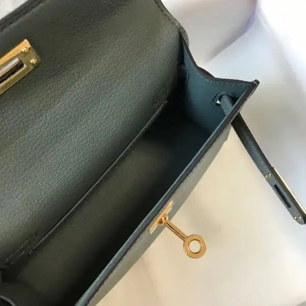 Hermes Kelly Mini II Bag In Vert Amande Epsom Leather GHW – HW114