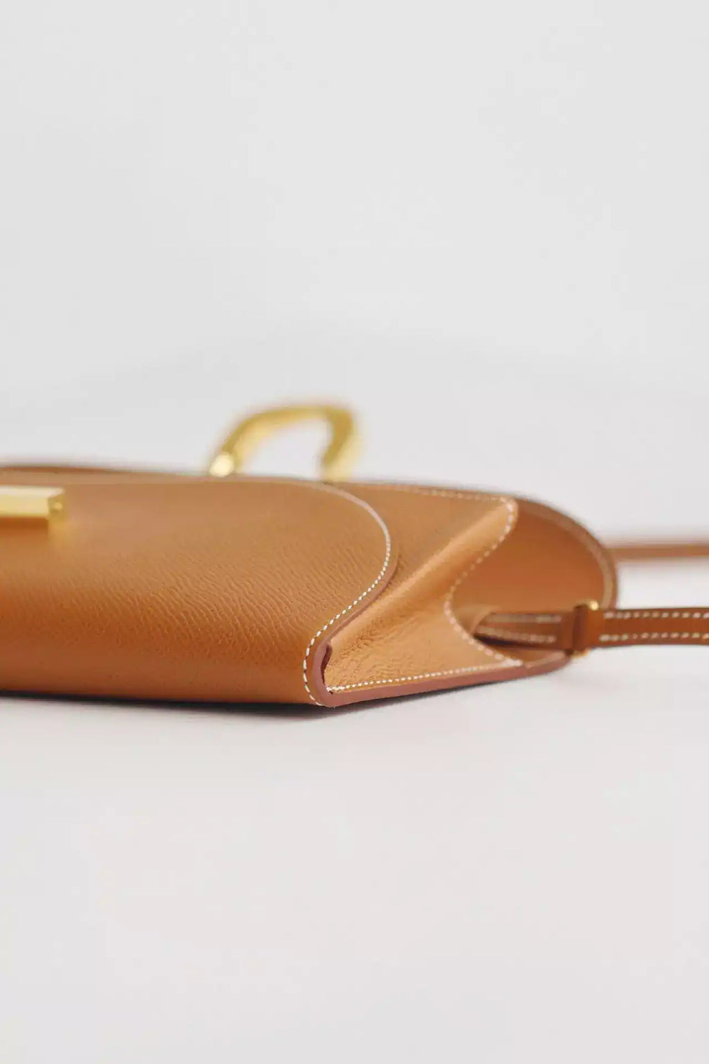 Hermes Maillon To Go Wallet in Gold Epsom Calfskin – HW173