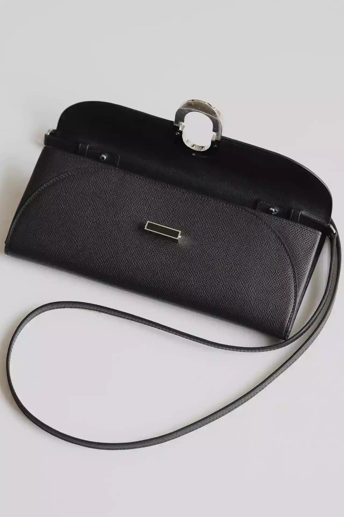 Hermes Maillon To Go Wallet in Noir Epsom Calfskin – HW172