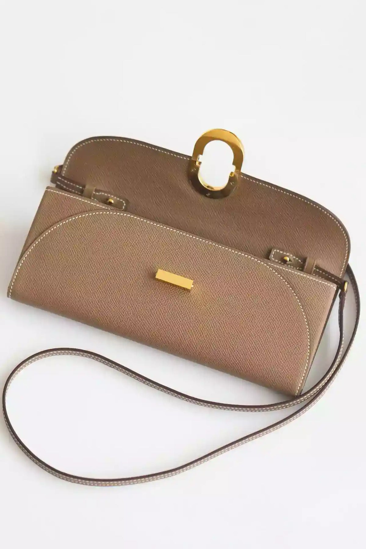 Hermes Maillon To Go Wallet in Taupe Epsom Calfskin – HW176