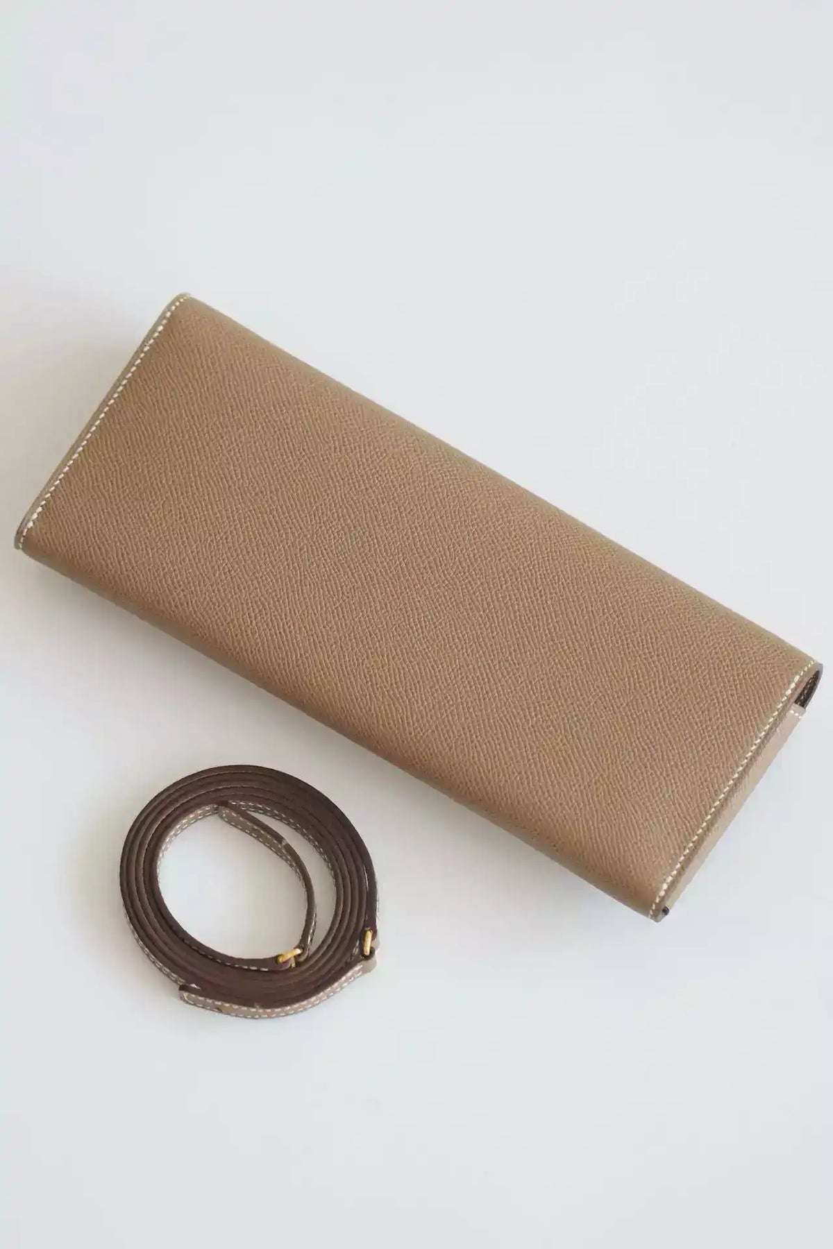 Hermes Maillon To Go Wallet in Taupe Epsom Calfskin – HW176