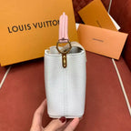 Louis Vuitton Capucines BB Handbag – LW470