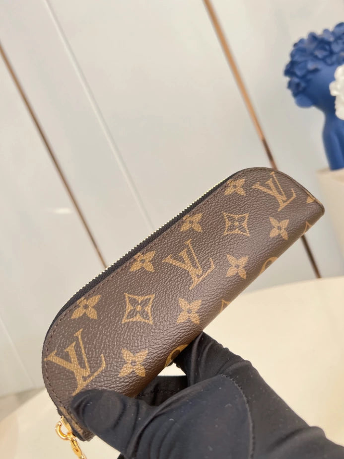 Louis Vuitton Charlotte Pencil Pouch – LW478