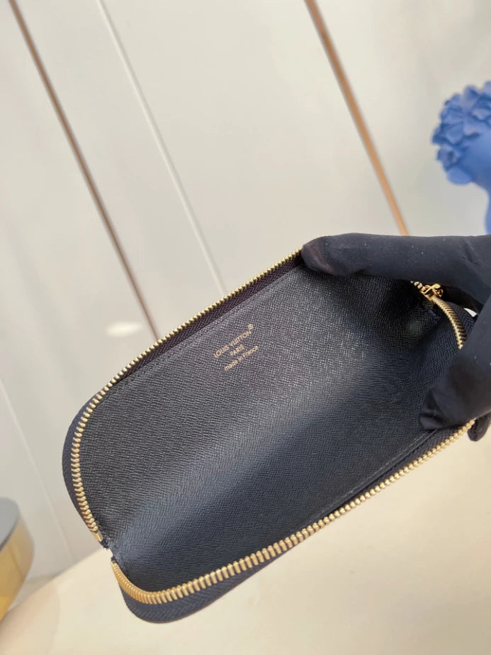Louis Vuitton Charlotte Pencil Pouch – LW478