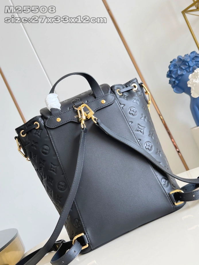 Louis Vuitton Coussin Backpack MM – LW480