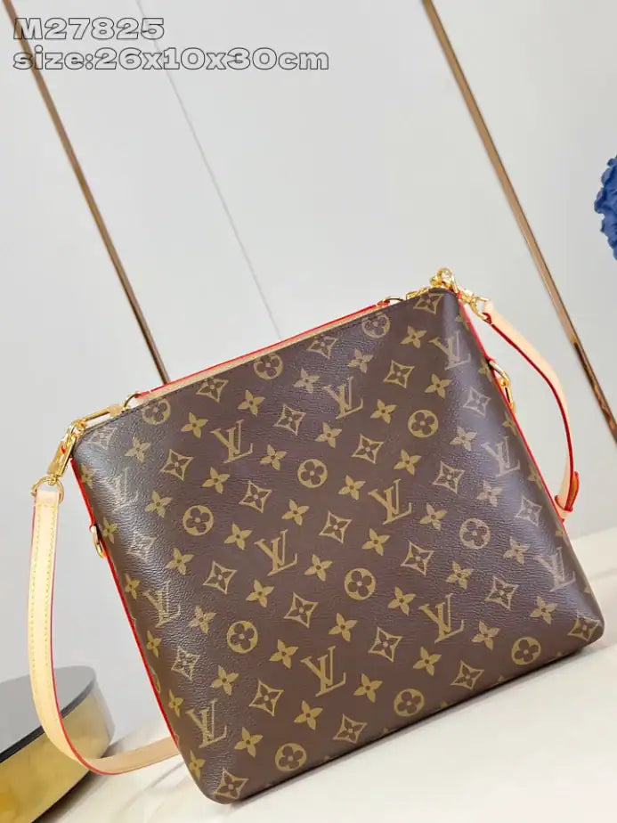 Louis Vuitton Multipass Monogram Canvas Bag – LW461