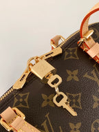 Louis Vuitton Squire East West – LW473