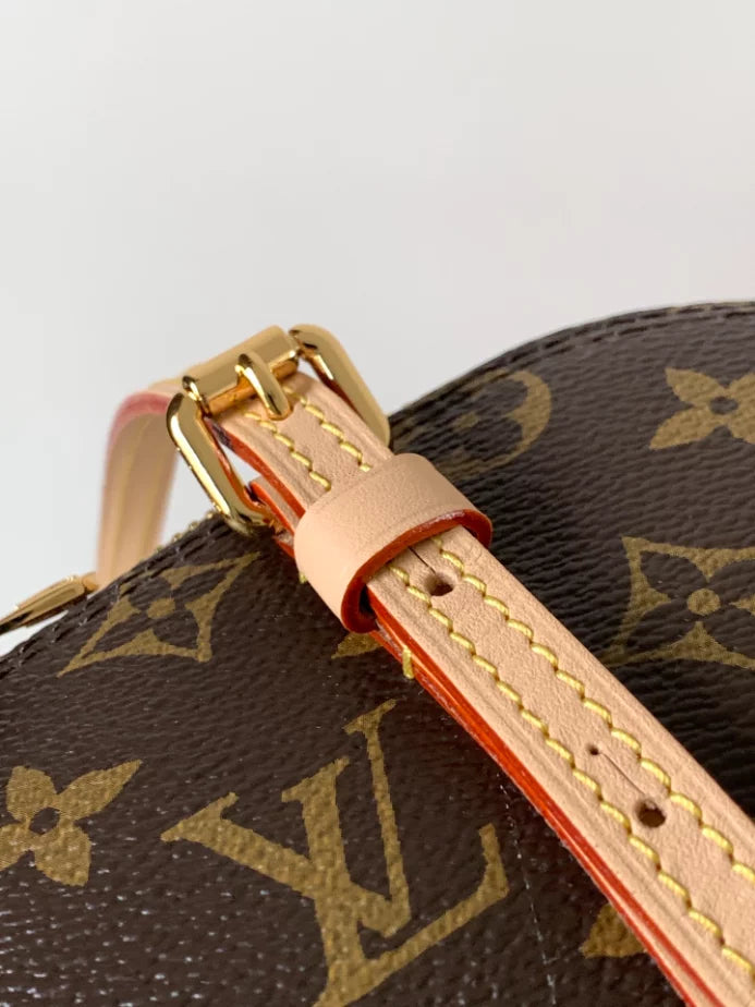 Louis Vuitton Squire East West – LW473