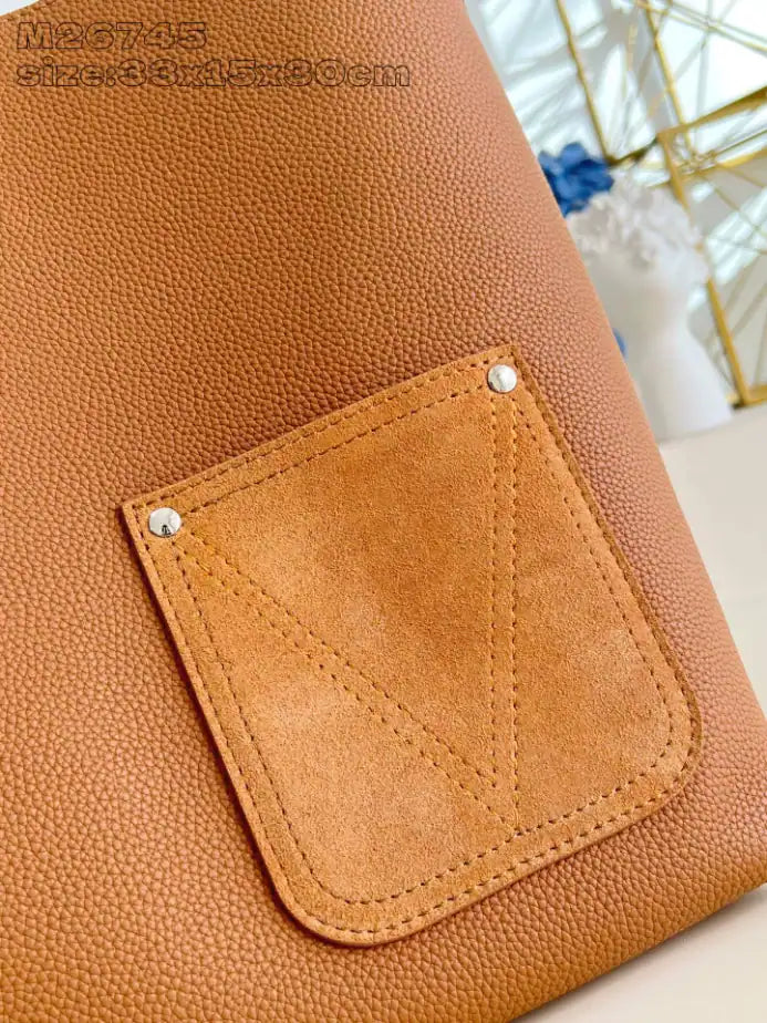 Louis Vuitton Verso Tote Bag – LW460