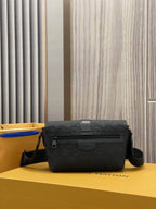 Louis Vuitton S-Cape Messenger Black Bag – LW136