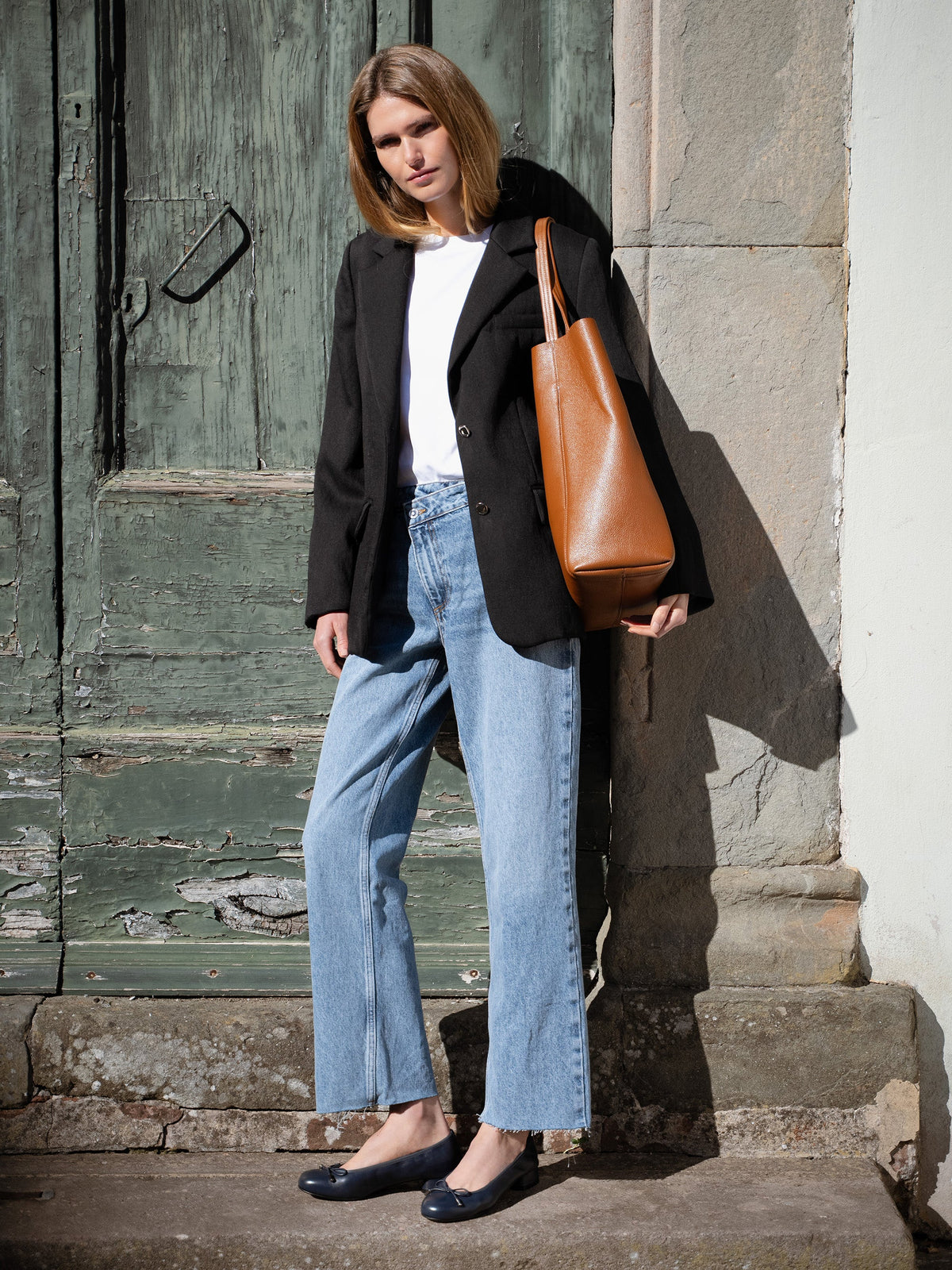 The Lola Grande Tote