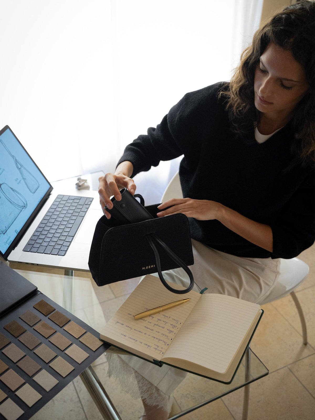 The Doppio Convertible Clutch