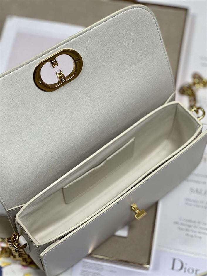 DIOR 30 MONTAIGNE AVENUE BAG LATTE BOX CALFSKIN – DOB104