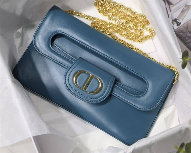DIOR AUTHENTICATED AVENUE HANDBAG LEATHER BLUE – DOB116
