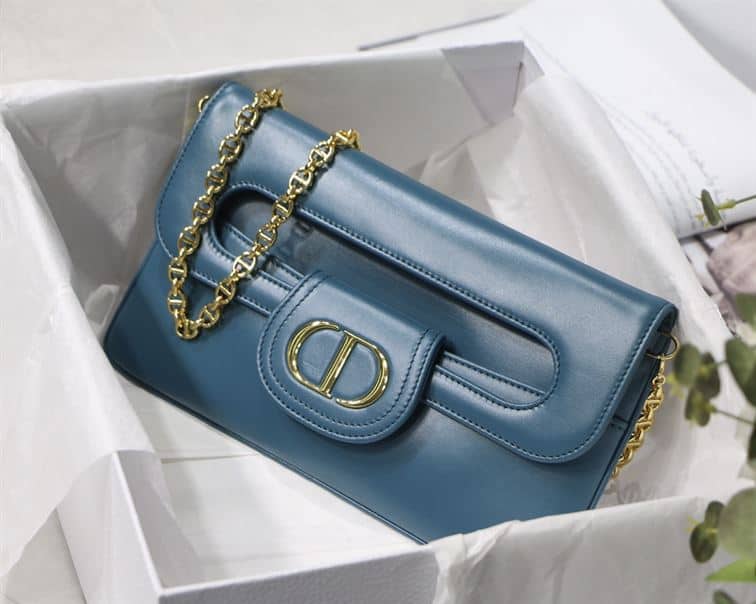 DIOR AUTHENTICATED AVENUE HANDBAG LEATHER BLUE – DOB116
