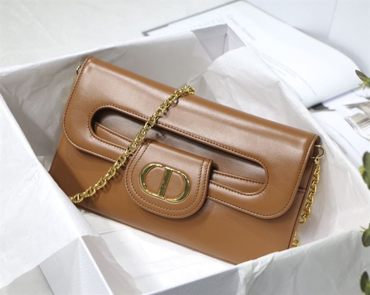 DIOR AUTHENTICATED AVENUE HANDBAG LEATHER BROWN – DOB115