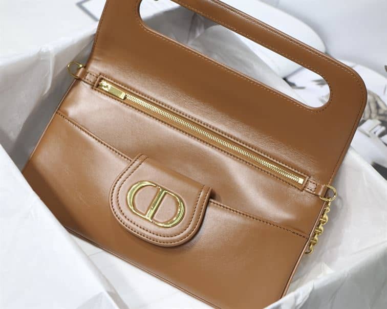 DIOR AUTHENTICATED AVENUE HANDBAG LEATHER BROWN – DOB115