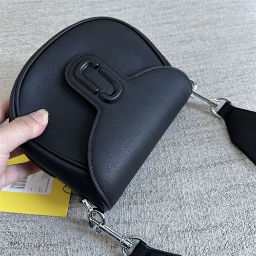 DIOR MARC JACOBS THE J MACRC BLACK SADDLE BAG – DOB091