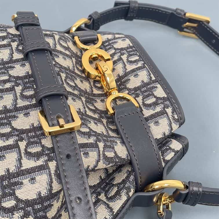 DIOR MEDIUM C EST DIOR BAG BLUE DIOR OBLIQUE JACQUARD – DOB045